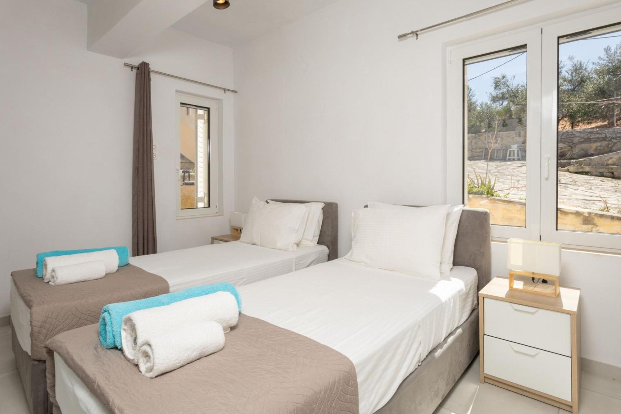 Villa Konstantinos Hilltop Vineyard Escape Almirida Exterior foto